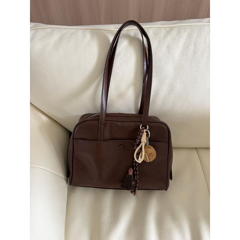 Korean New Pillow Bag Women's Retro Shoulder Bag for Work Commuting Handheld Large Capacity Tote Bag