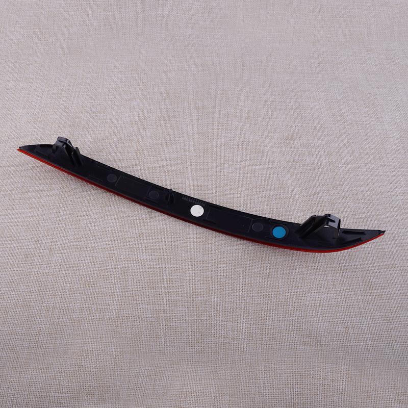 Red ABS Plastic Rear Right Side Bumper Light Lamp Reflector Housing Fit for Volvo XC60 XC90 2018    32293627