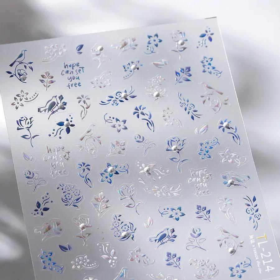 Oriental Blue and White Porcelain Nail Art Sticker Delicate Gold Outline Floral Nail Art Chinese Vintage Ceramic Manicure Decal