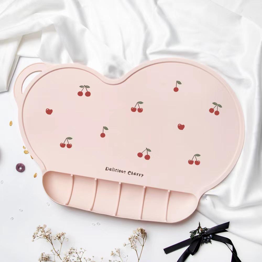 Korean-Style Waterproof Silicone Baby Placemat & Bib Set