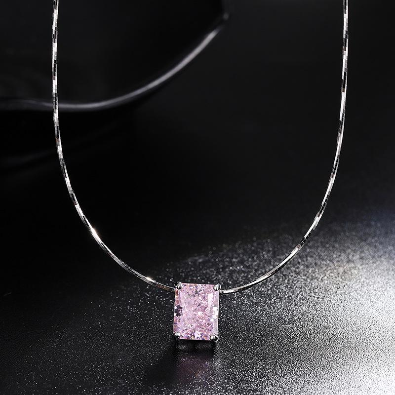 

Ювелирные изделия Live High Carbon Diamond Clavicle Chain Clawlice Cushion Cabbage ...