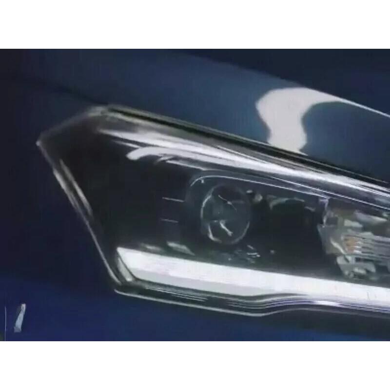 Genuine Headlight Lamp For Suzuki Ciaz 2018 To 2021 Right