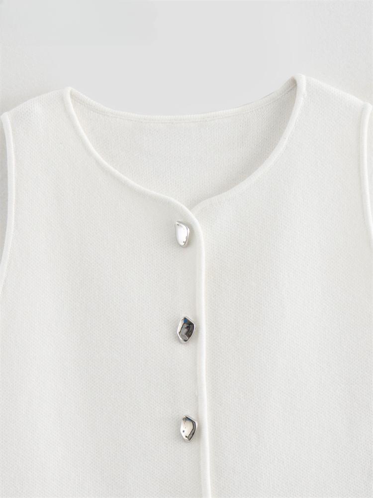 Zevity Women Fashion Sleeveless Buttons Hem Split Knitting Short Blouse Female Basic Slim Shirts Blusas Chic Crop Tops