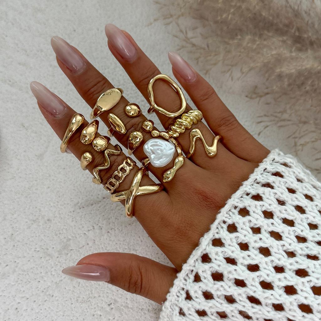 Personalized Exaggerated Imitation Pearl Ring Hand Jewelry, Retro Irregular Liquid Lava Ring Set