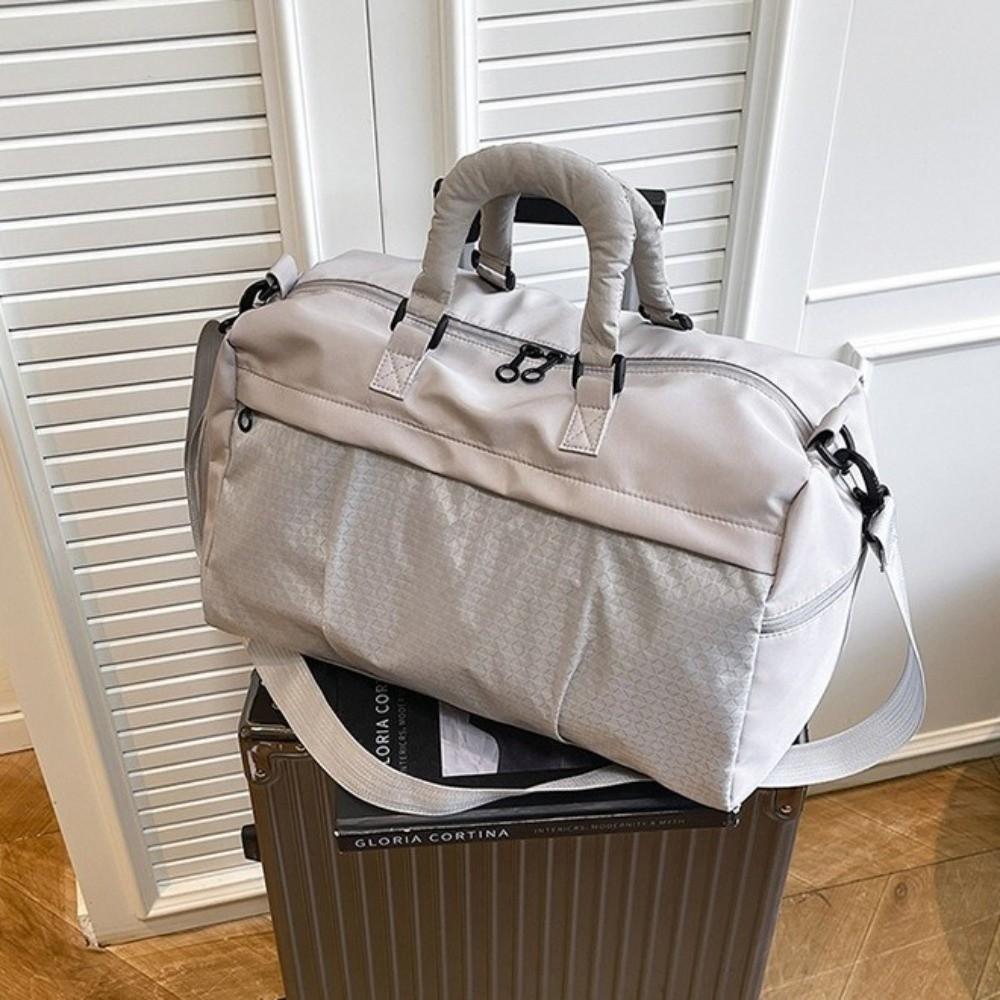 Large Capacity Travel Duffle Bag Dry Wet Separation Fitness Bag Hand Luggage Bag  Short Trips