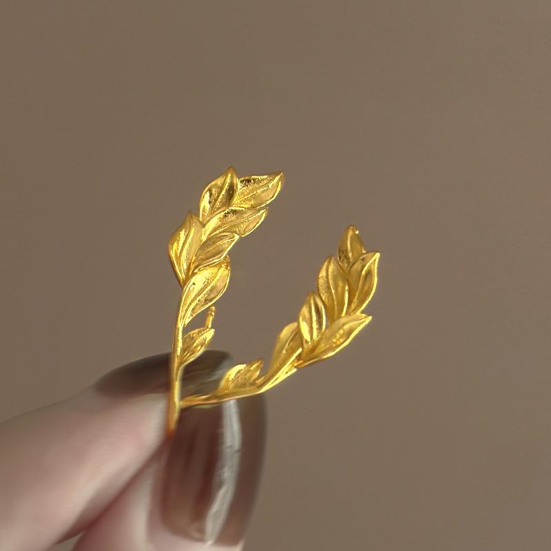 18k electroplated leaf ear hook simple and versatile temperament earrings light luxury earrings