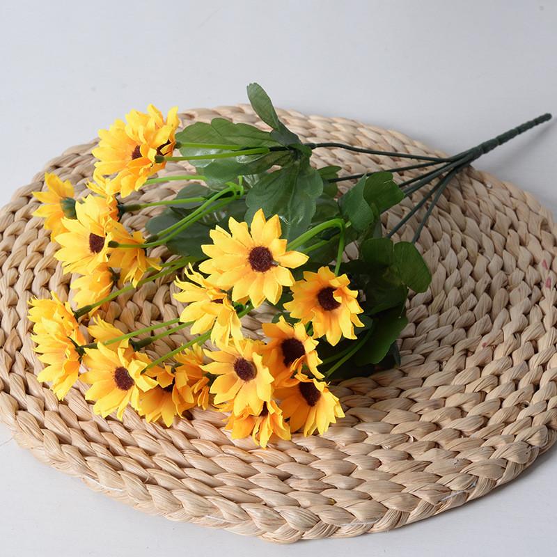 Helianthus Annuus Decor Artificial Flowers With Realistic Design For Outdoor Events And Indoor Accents