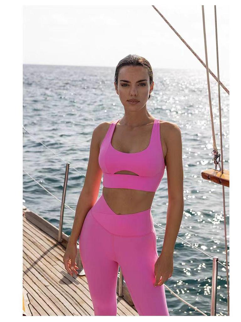 Shockproof Women's Sports Bra with Stylish Back: High-Elastic Support for Dance, Running, and Yoga.