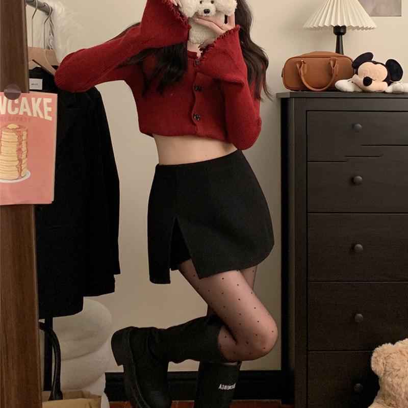 2026 Spicy Girl High-Waisted Winter A-line Mini Skirt: Slimming, Anti-Exposure, Hip-Hugging Slit Design