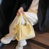 Retro Vegetable Basket Hand Bag Women's New Texture Portable Bucket Bag Simple Shoulder Messenger Bag