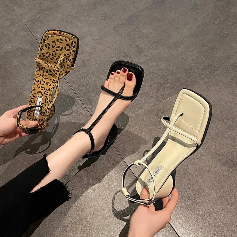 Fashion High Heel Sandal For Women Med Suit Female Beige Summer Shoes Cross-shoes High-heeled Medium Black Block Girls 2024 Fashion New