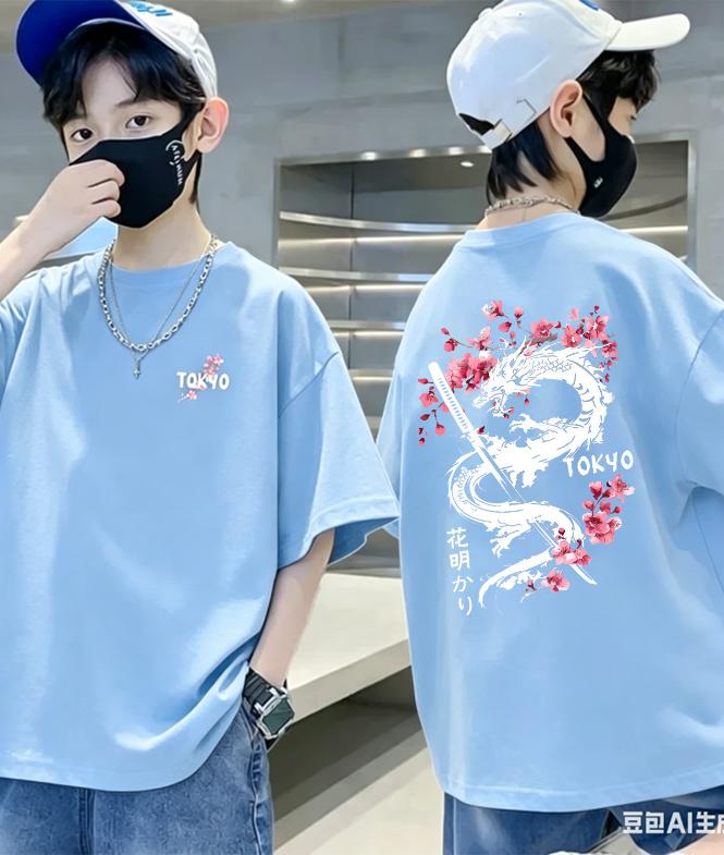 Best-selling 100% cotton children's short-sleeved T-shirt. Medium and small size. Breathable top for children.