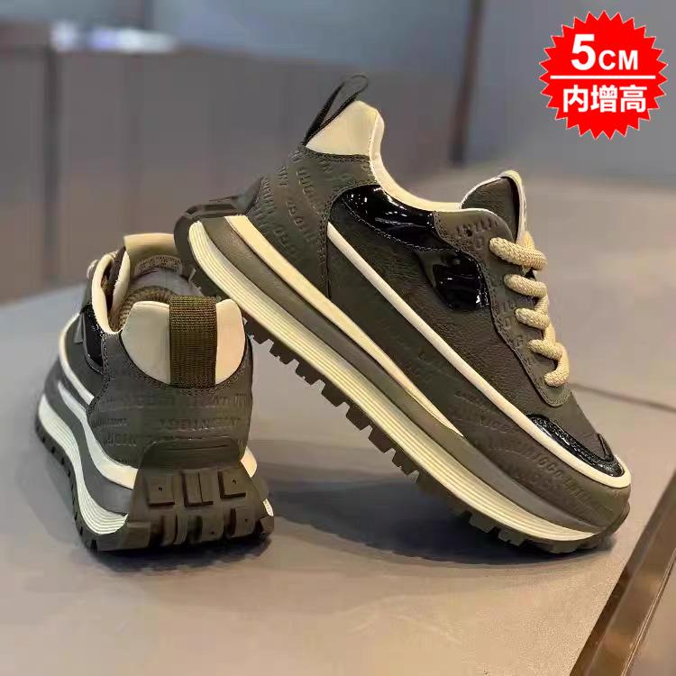 Scarpe da uomo autunnali in rete traspirante marca di tendenza senso avanzato Forrest Gump sportive da corsa casual suola spessa aumento altezza interna scarpe da papà alla moda