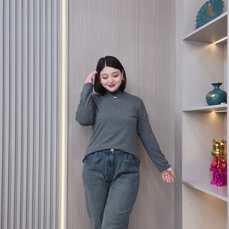 

Plus Size Plus Size Ladies Solid Color Loose Slimming Pullover Base Shirt Gray 4XL 190-210