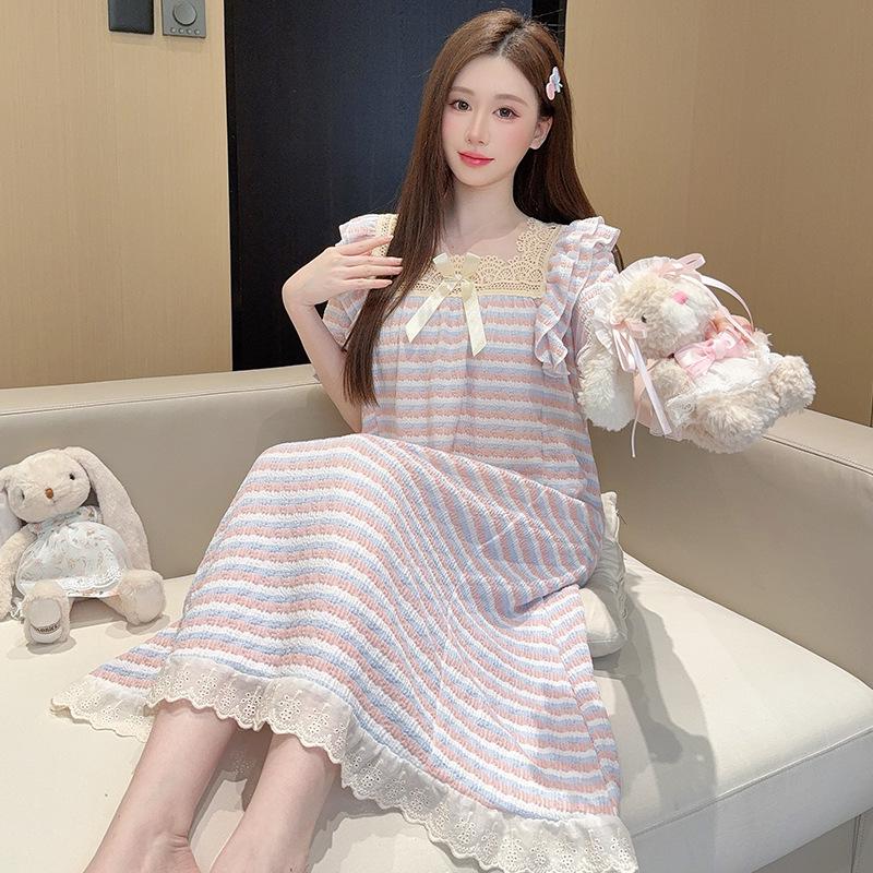 2026 Elegant French Court-Style Yarn-Dyed Cotton Nightgown: High-End, Sweet Homewear