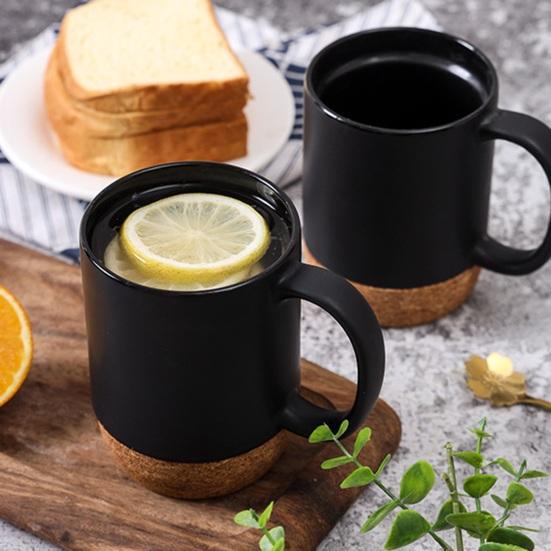 350ml matný černý hrnek na kávu s rukojetí Korkové dno Odnímatelné prachotěsné víko Tepelně odolné keramické šálek na čaj s mlékem a vodou Dárek k narozeninám