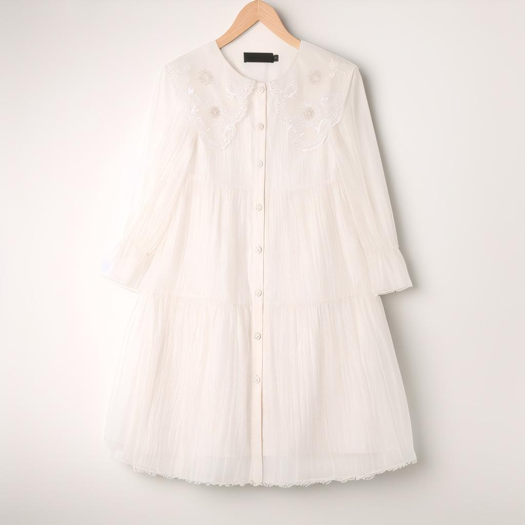 Frühling und Sommer Neues besticktes Puppenkragen-A-förmiges Rockimitat Dreidimensionales Glanzkleid