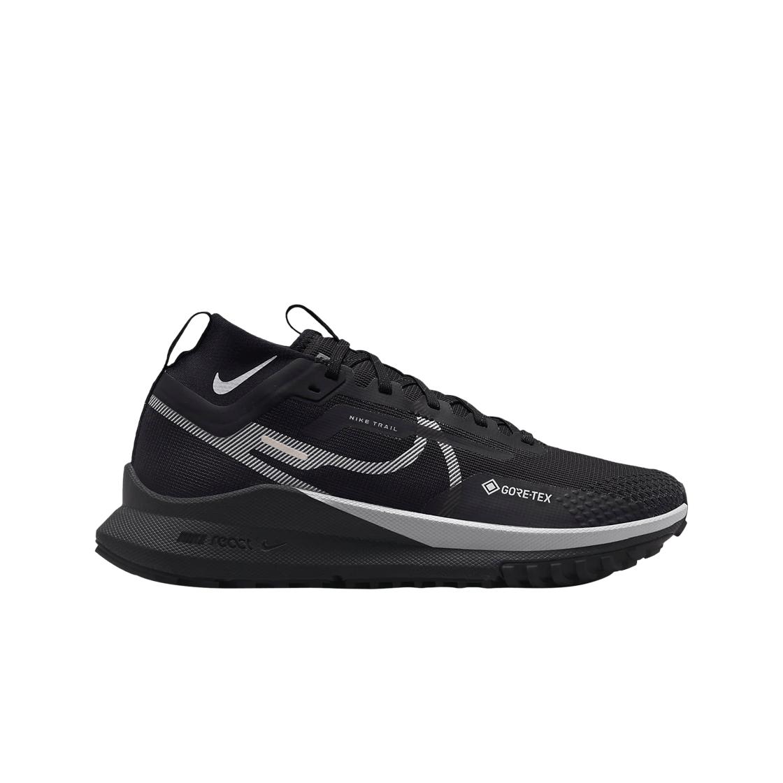 

(в) Nike React Pegasus Trail 4 Gore-tex Черный Волчий Серый 235