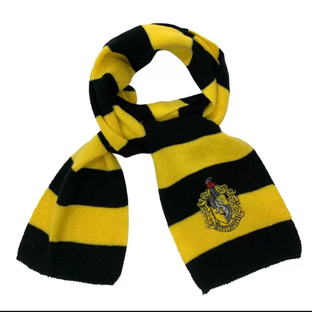 Harry Potter Emblem Scarf - Movie Style Cosplay Accessory
