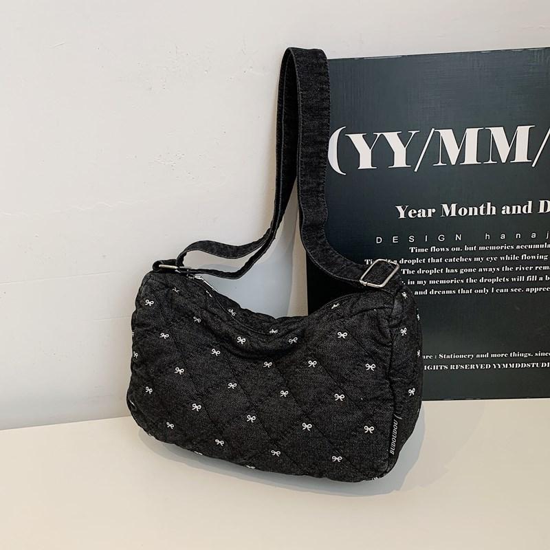 Rhomboid Shoulder Bag Women's Crossbody Bag Large Capacity Dumpling Bag