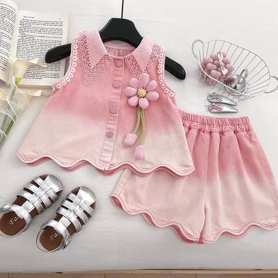 Completo Giacca di Jeans Senza Maniche con Pizzo e Pantaloncini da Bambina Estate 2025