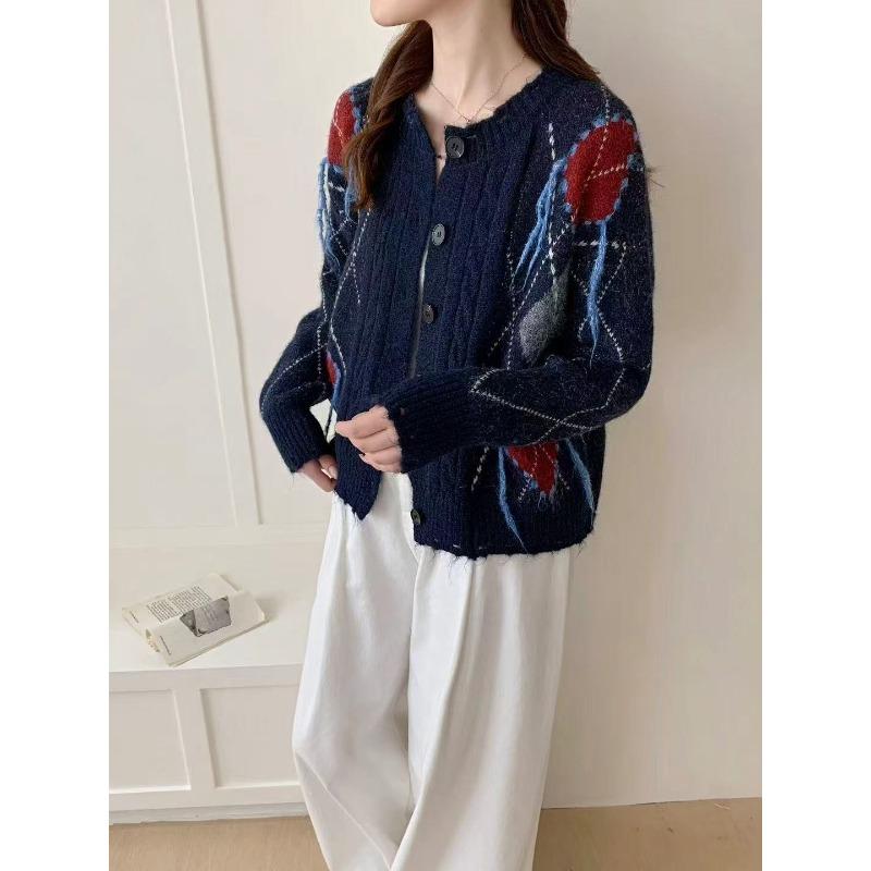 

Вязаный кардиган женский осенне-зимний, с ромбовидным узором в стиле ретро с рваными краями, с темпераментной курткой-свитером в ленивом стиле, топ, тренд average size темно-синий