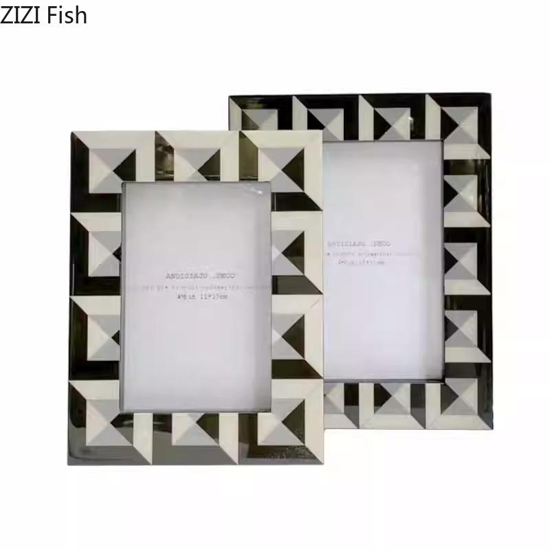 Black and White Checkered Photo Frames 6/7 Inch Picture Frame Bedside Table Wedding Anniversary Photo Frame Desk Decoration