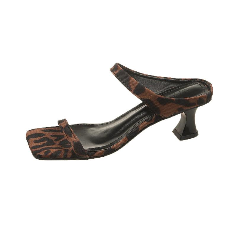 Niche French leopard print high heels one-word slippers women's shoes wear 2025 new summer stiletto sandals