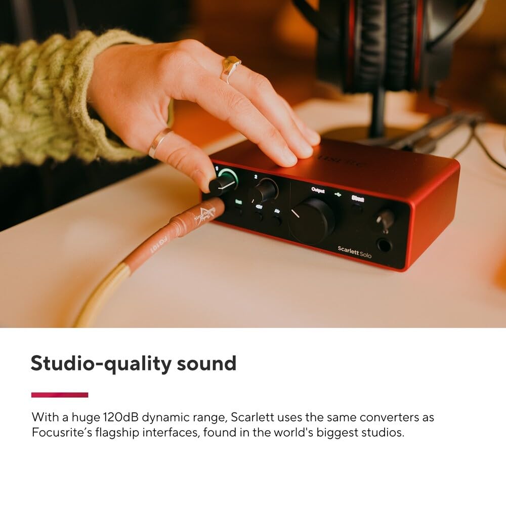 [Focusrite] Scarlett Solo Studio 4th Generation USB Audio Interface Bundle for Guitarists and Vocalists with Condenser Microphone and Headphones