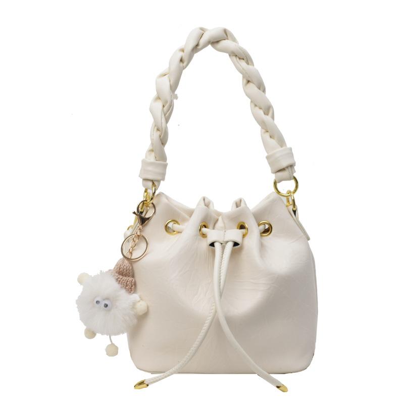 Bucket Bag 2025 Spring New Shoulder Bag with Large Capacity Niche Fashion Women's Bag Korean Version of Fashion Women's Bag