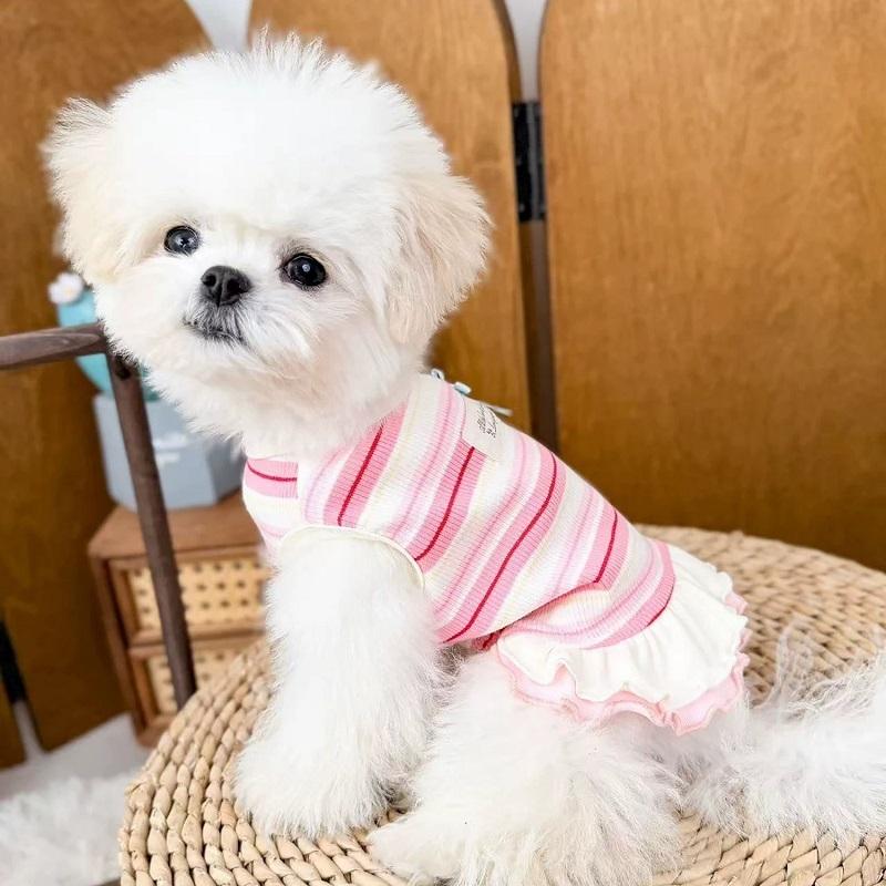 Robe de Chien Refroidissante Fine Rayée Vêtements pour Chien Jupes d'Été pour Chiots Costume de Chien Fille Vêtements pour Chihuahua Bichon Accessoires pour Chien 2026 Nouveau