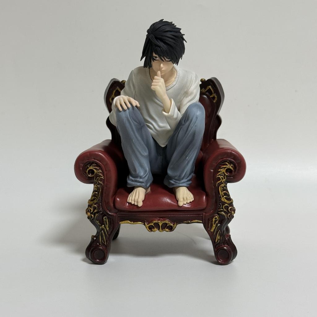 17cm Death Note L. Lawliet Squatting Sofa Figurine Model Toy Doll Room Decoration Collection Car Ornament Kids Birthday Gift