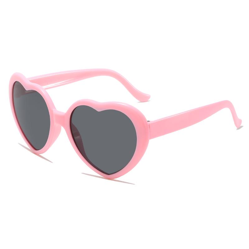2024 Trendy Heart-Shaped Sunglasses: Love-Inspired Peach Design with UV Protection