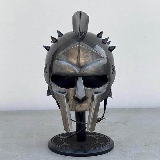 Gladiator Helmet-Black Knight Roman Soldier Maximus Helmet Larp Halloween Costume