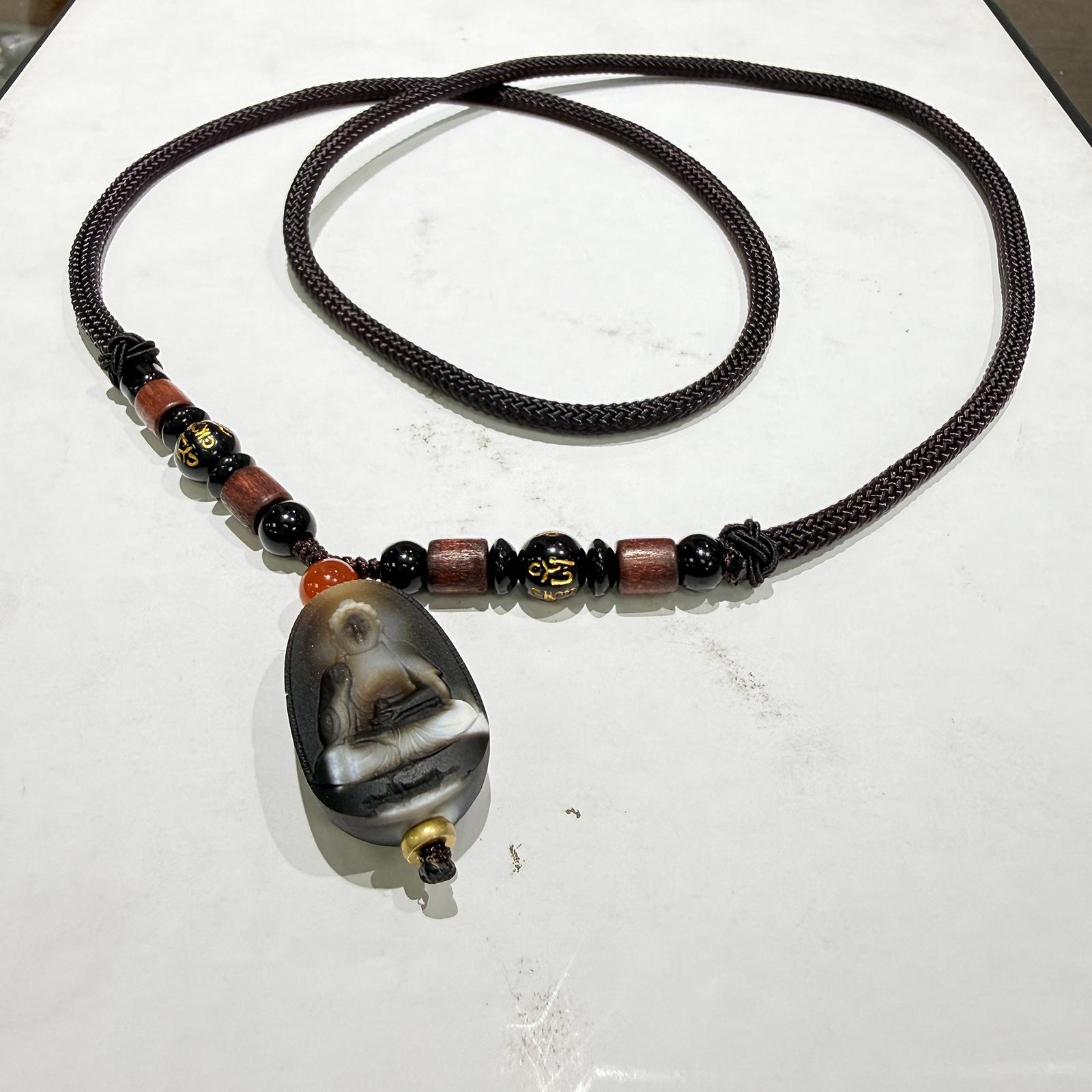 Natural Crystal Agate Dzi Beads Carved Vairocana Buddha Pendant Necklace with Sweater Chain rulai