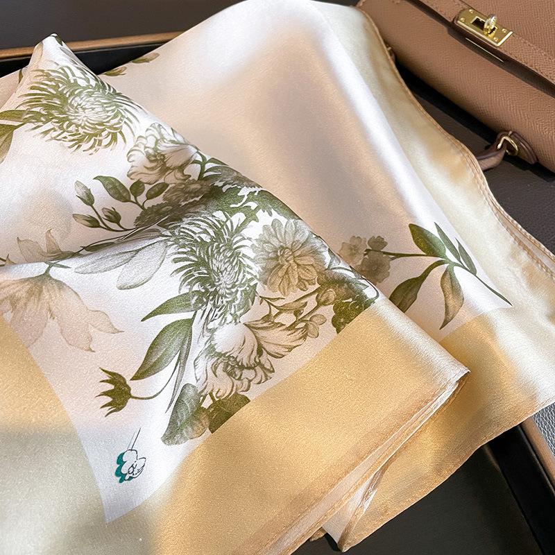 53 * 53cm Mulberry Silk Small Square Scarf Multifunctional Professional Fashion Decoration Silk Scarf For Spring And Autumn Warmth Shawl
