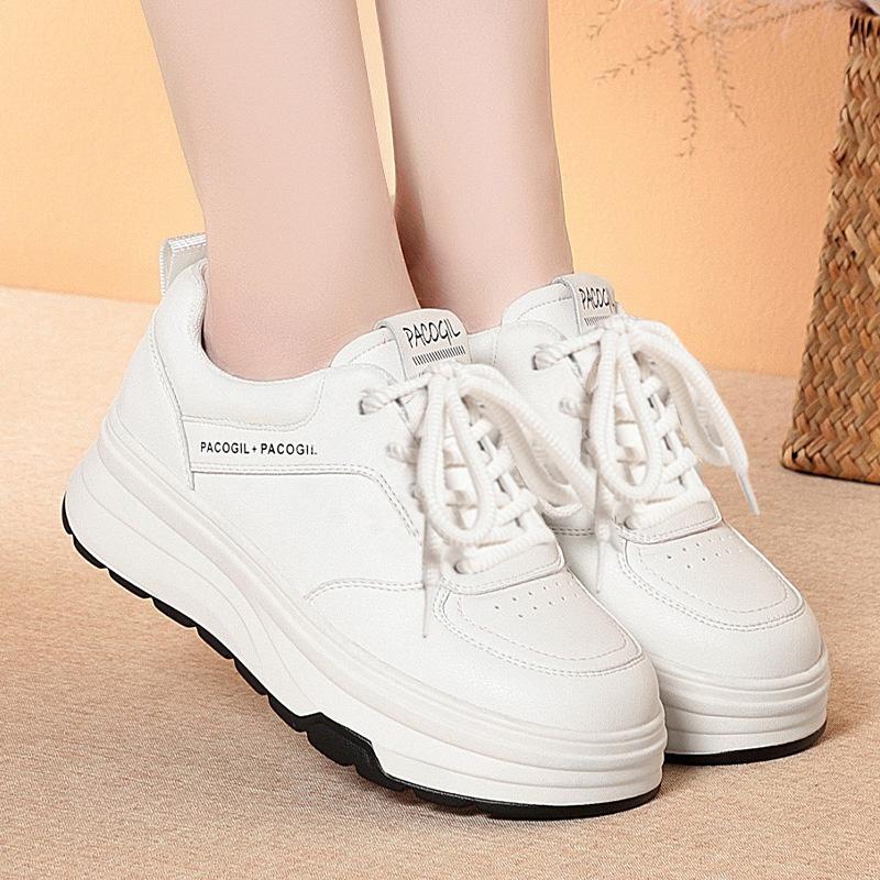 Casual Sports Shoes Women Spring Autumn Soft Leather Sole Comfortable Leather Shoes Versatile Thick Sole White Shoes Fashionable