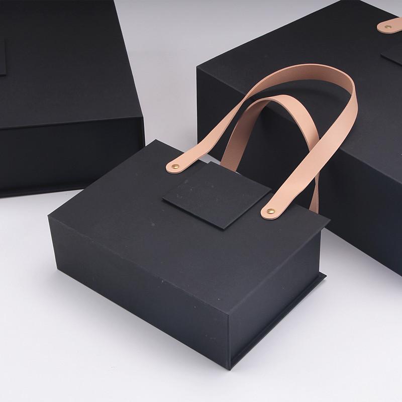 Creative Souvenir Gift Box with Handbag Packaging