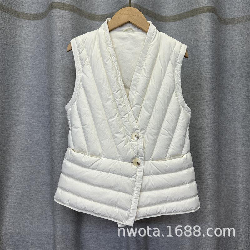Light Down Vest Women's Short Autumn and Winter V-neck Liner Bottoming Vest White Duck Down Slim-fitting Vest