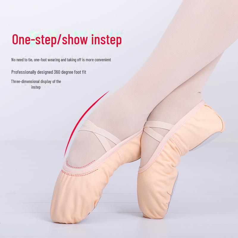 Children's Lace-Free Ballet Dance Shoes - Flesh-Colored, Soft-Soled for Girls & Boys, Suitable for Chinese Dance Training.