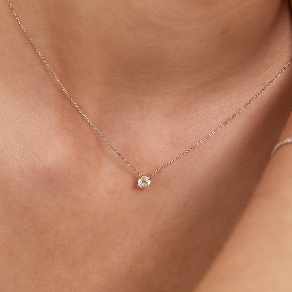 Lunne 14K Round Brilliant 0.5 Carat Moissanite Necklace (14K Gold) #Mon01