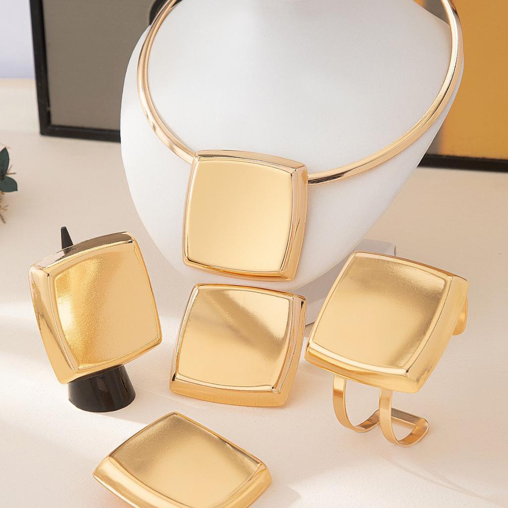 Modeschmuck für Damen-Set