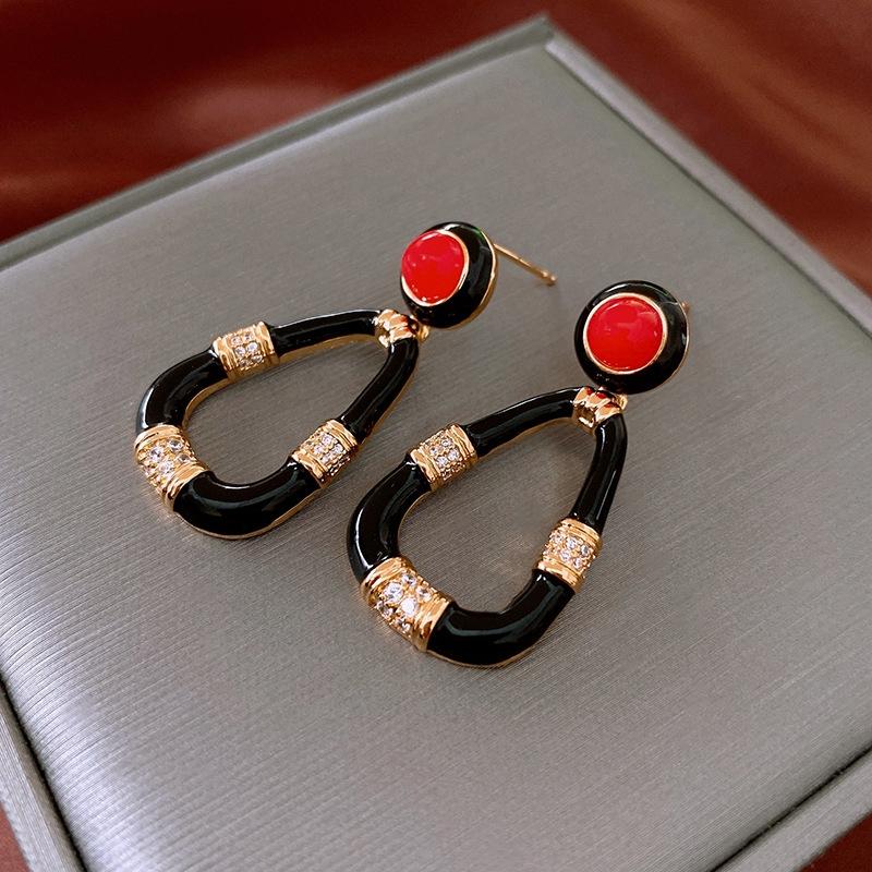 Elegant Knot Diamond Embedded Enamel Flower Earrings Vintage Court Style Women's Fashion Jewelry Personality Trend