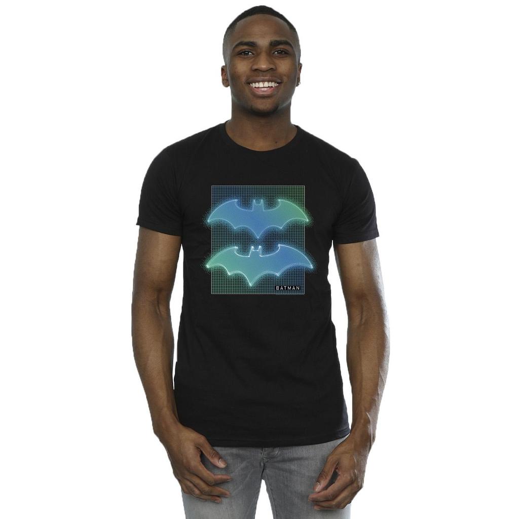 DC Comics Mens Batman Grid Gradient T-Shirt