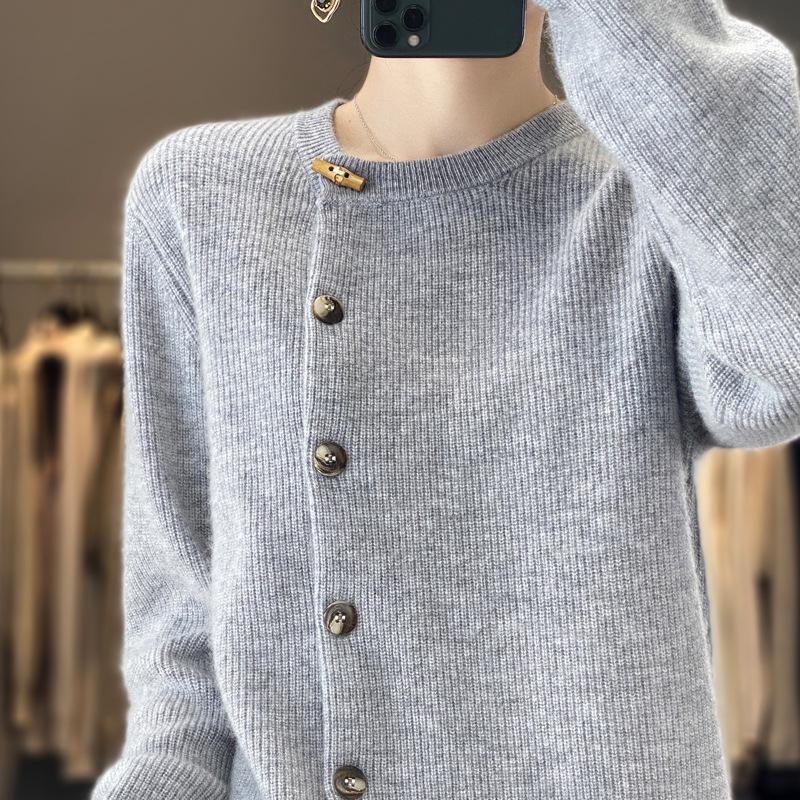 Autumn-Winter 2025 Wool Cardigan: Short, Thick, Oblique Lapel Jacket, Soft Cashmere Knit Sweater.