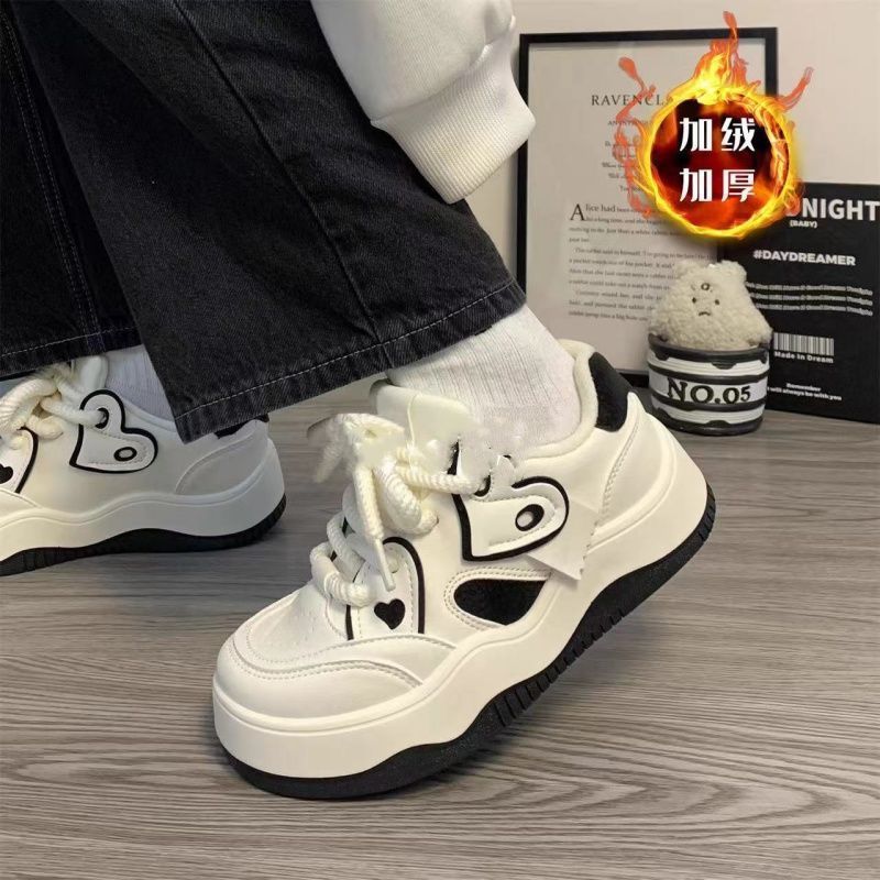 Campus wind velvet love little white shoes women's winter thickened warm two cotton shoes student versatile sports board shoes