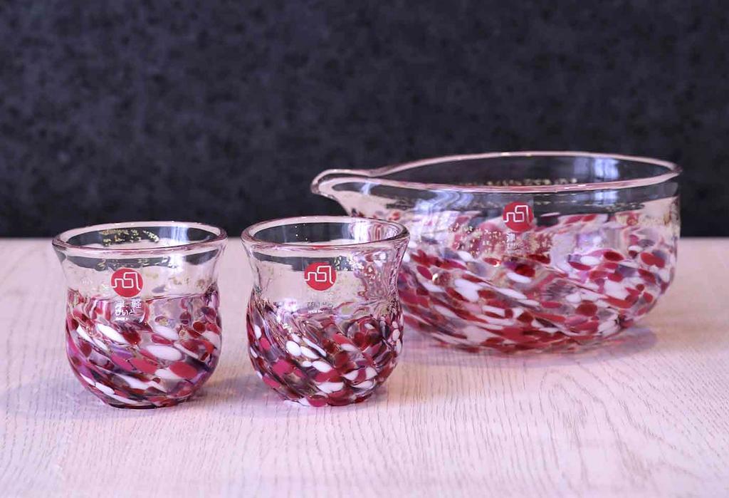 ADERIA Tsugaru Vidro Flower Raft Liquor Set Sake Sake Made In Japan Sake Glass Cold Sake Choke Stylish Gift Women Day Day Couple Men Housewarming Gift