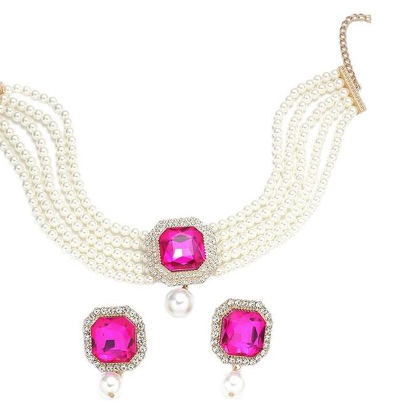 Pack Of 1 Set Elegant Multilayer Faux Pearls And Geometric Crystal Necklace and Earrings Set For Women Lady