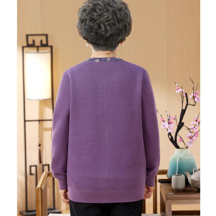 Spring and Autumn Loose Embroidered Knitted Cardigan Mom Crew Neck Sweater Jacket Grandma Outside