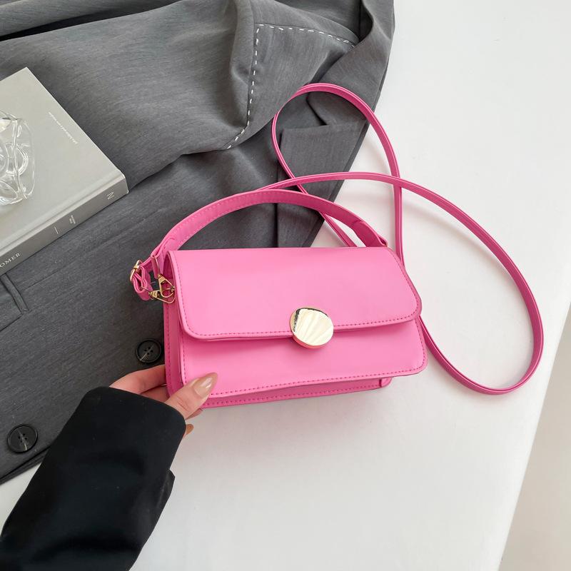 Solid color simple foreign style handbag 2025 spring new versatile ins shoulder messenger bag temperament small square bag women